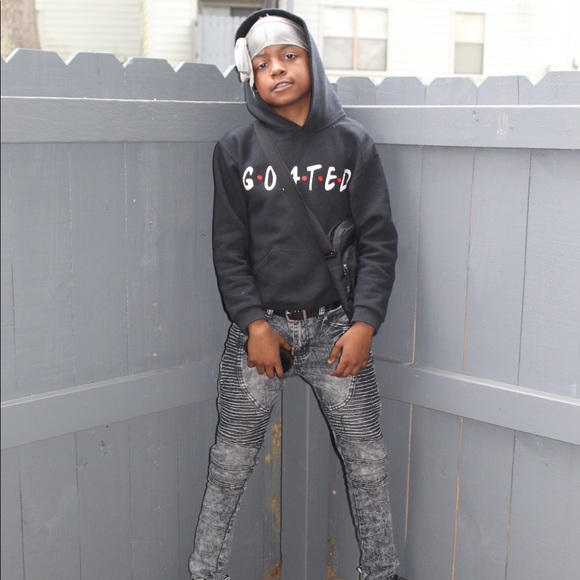 Meet your Posher, Kaleb - Picture 1 of 1